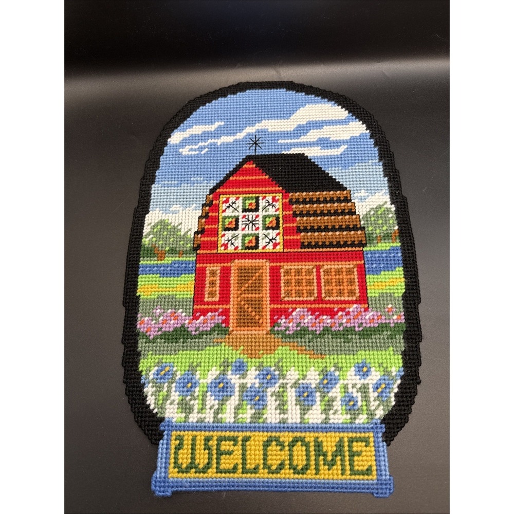 Welcome Redโ Barn Plastic Canvas Completed Wall Decor Door Hanger